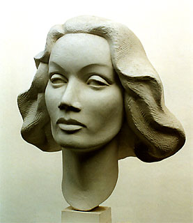 <span style="font-weight: bold">Marlene D.</span>   - 2003<br />Porträtstudie - Gipsmodell - H: 50 cm